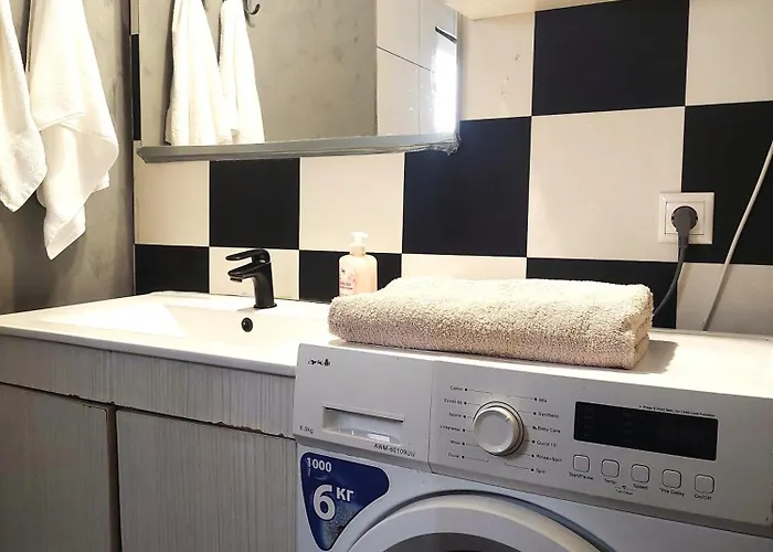 Jim3 Semesterbostad *